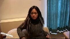 Skinny girl smya participates in cuckold experiment